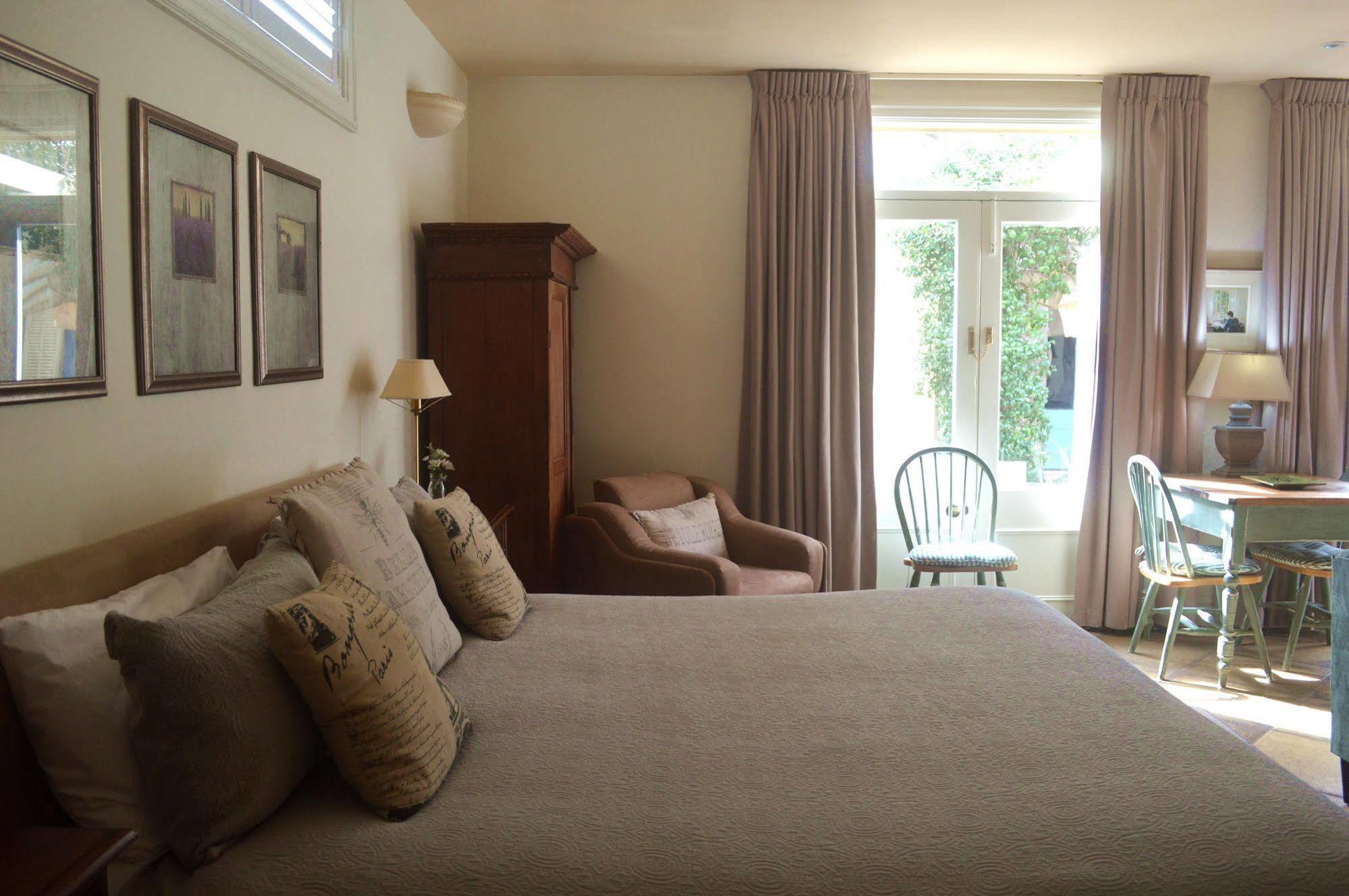 Athelney Cottage Bed And Breakfast Аделаида Экстерьер фото